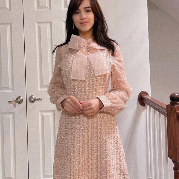 Mini Pink Tweed and tulle dress - Picture 3 of 4